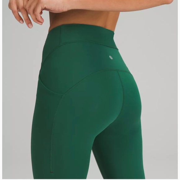 SOLD Lululemon Power Thru High Rise Tight - Picture 5 of 9